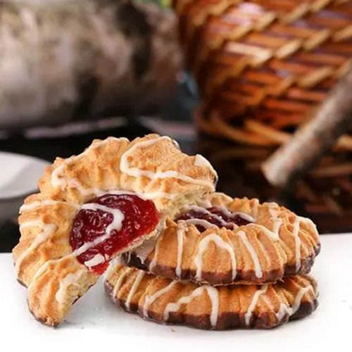 Sandwich cookie