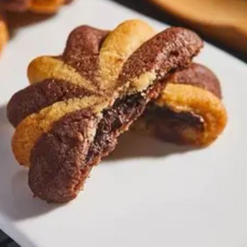 Double color cookie